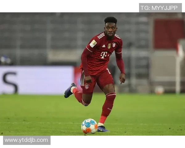 足球球星实力全面强化引领球队走向巅峰辉煌新征程